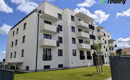 Pronájem bytu 1+kk 31 m², Šípková, Lysá nad Labem, okres Nymburk