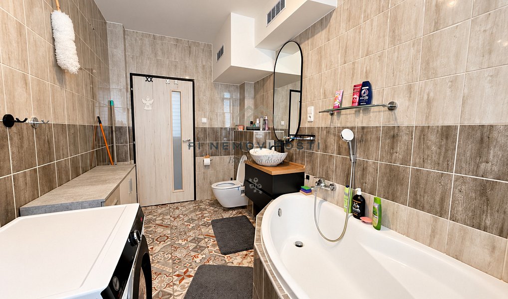 Prodej bytu 3+1 55 m², Železnice – náhled fotky 7