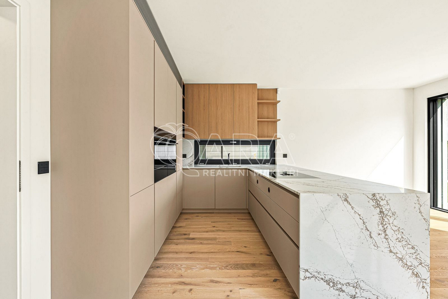 Prodej domu 288 m² s pozemkem 687 m² – fotografie 5