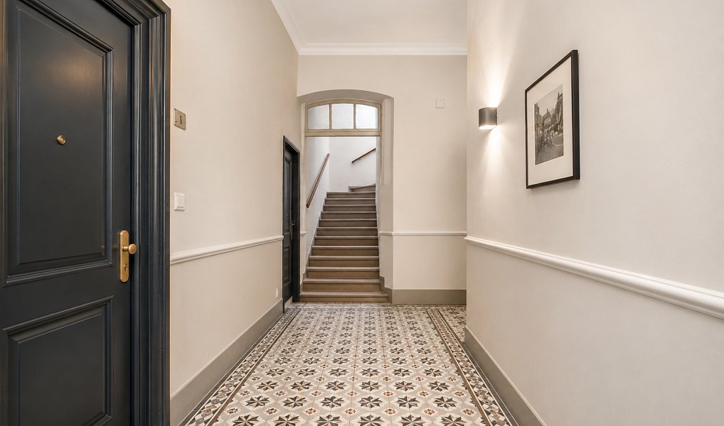 Prodej domu 500 m² s pozemkem 607 m², Únětice – náhled fotky 5