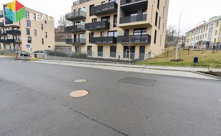 Pronájem venkovního parkovacího stání, Duslova, Beroun., Duslova, Beroun - Beroun-Město