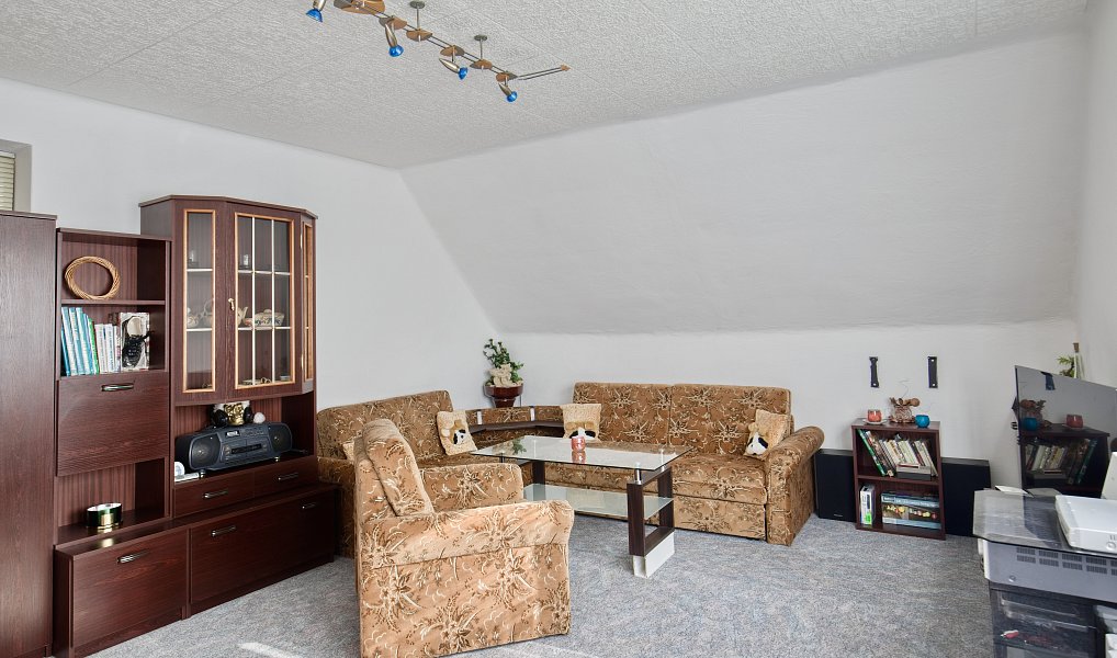 Prodej domu 150 m² s pozemkem 930 m², Divišov – náhled fotky 21