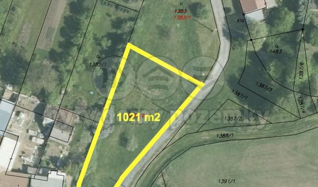 Prodej stavebního pozemku 936 m², Uhřice – náhled fotky 2