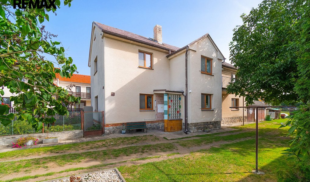 Prodej domu 173 m² s pozemkem 1 876 m², Mladý Smolivec – fotka 1 z 60