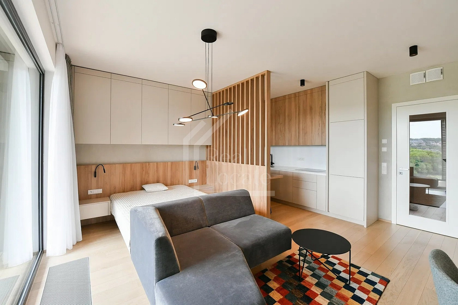 Pronájem bytu 1+kk 42 m² – fotografie 3