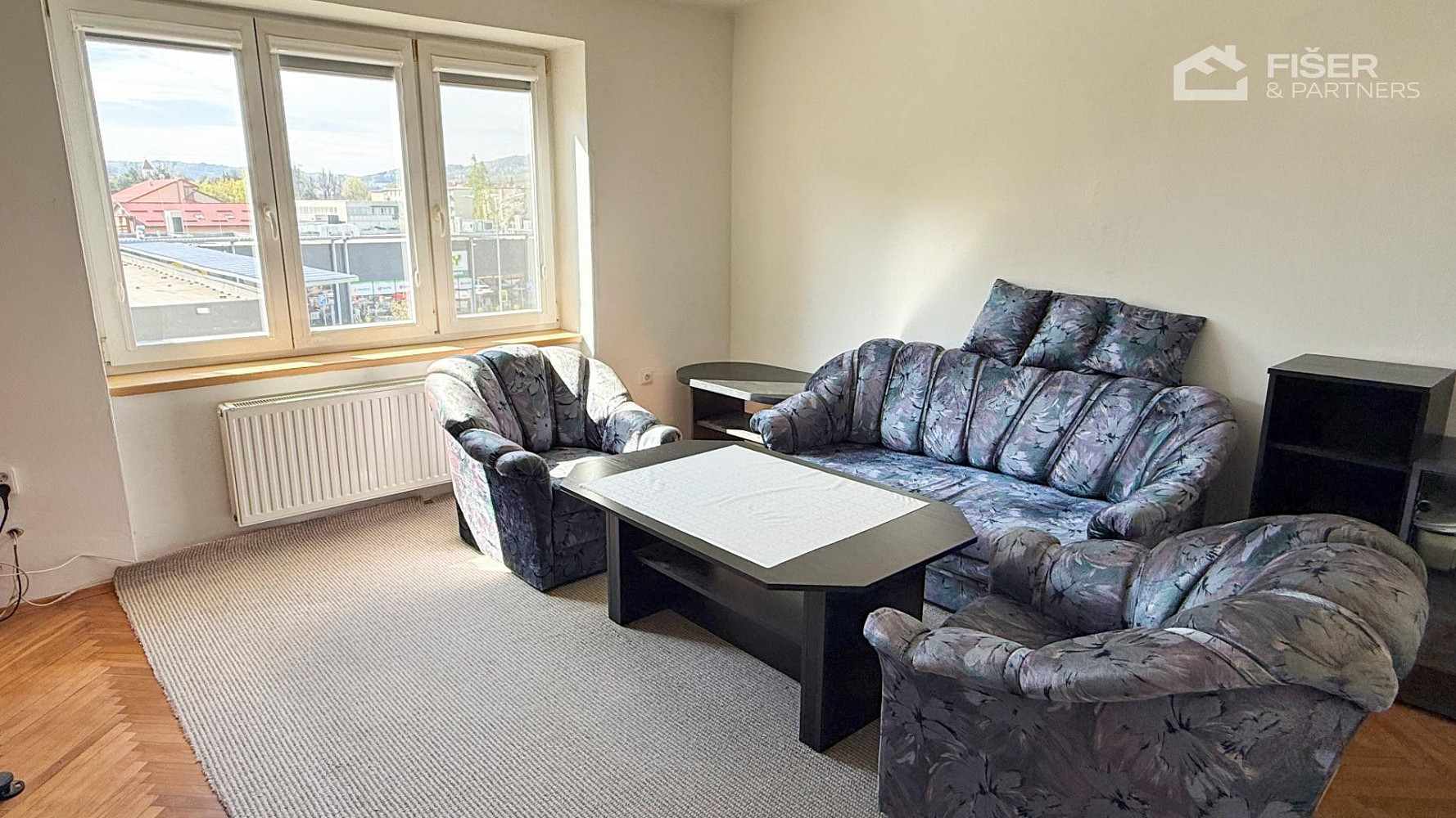 Pronájem bytu 2+1 56 m² – fotografie 2