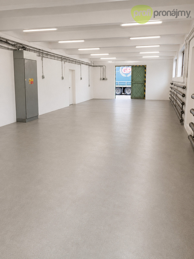 Pronájem skladovacích prostor 112 m² — photo 3