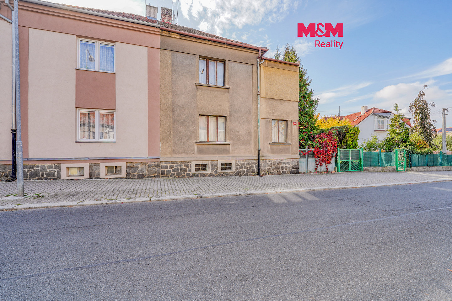 Prodej domu 151 m² s pozemkem 512 m²