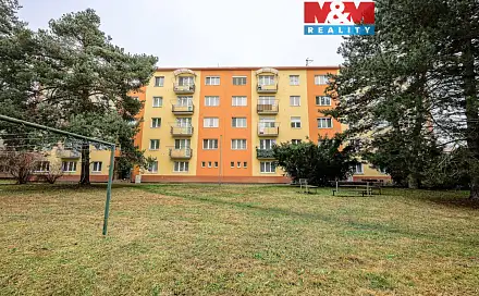 Prodej bytu 2+1 50 m², Nádražní, Šternberk, okres Olomouc