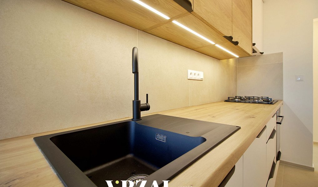 Prodej bytu 3+1 66 m², Plzeň – náhled fotky 5