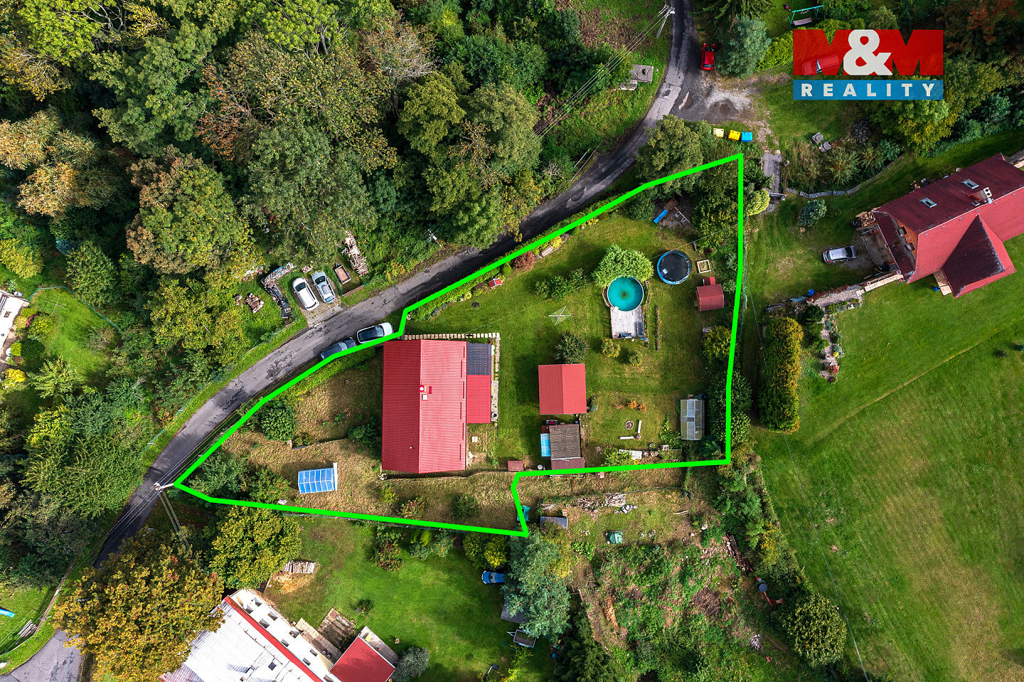 Prodej domu 196 m² s pozemkem 1 750 m² — photo 2