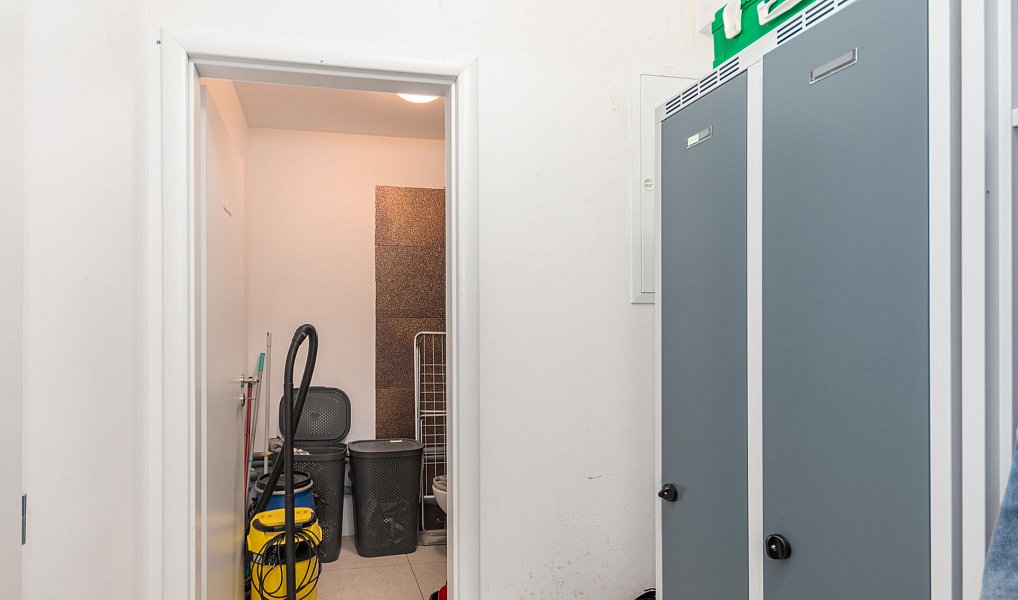 Prodej obchodních prostor 123 m², Praha – náhled fotky 12