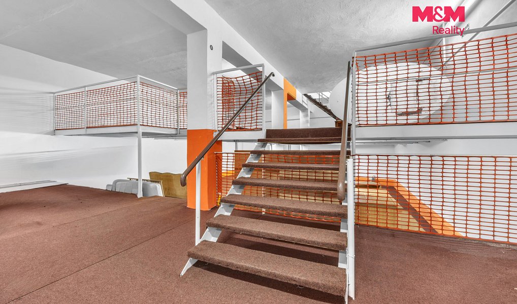 Prodej obchodních prostor 498 m², Bystřice nad Pernštejnem – náhled fotky 9