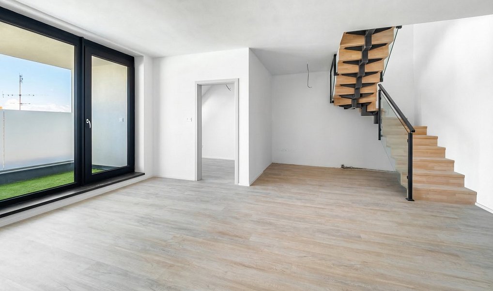Prodej bytu 4+kk 88 m², České Budějovice – náhled fotky 17