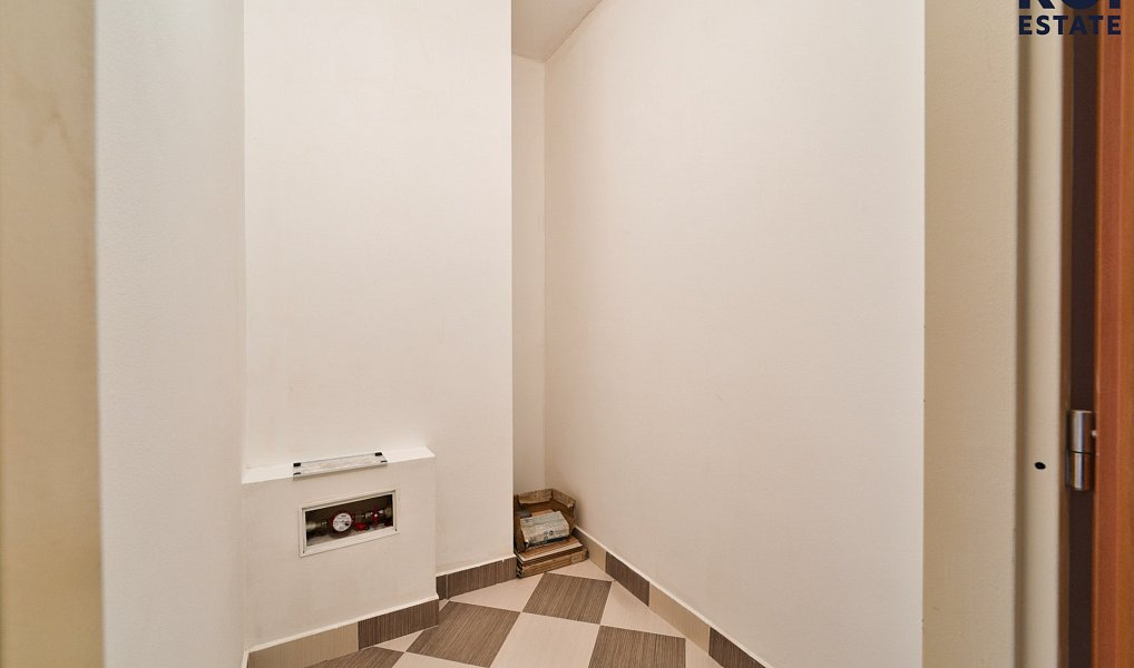 Pronájem bytu 2+kk 51 m², Praha – náhled fotky 16