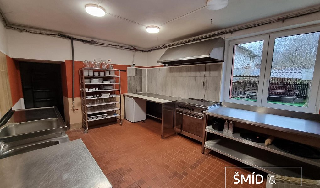 Prodej domu 828 m² s pozemkem 2 020 m², Světlá nad Sázavou – náhled fotky 19