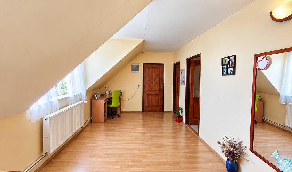 Prodej domu 235 m² s pozemkem 496 m², Toužim – náhled fotky 15