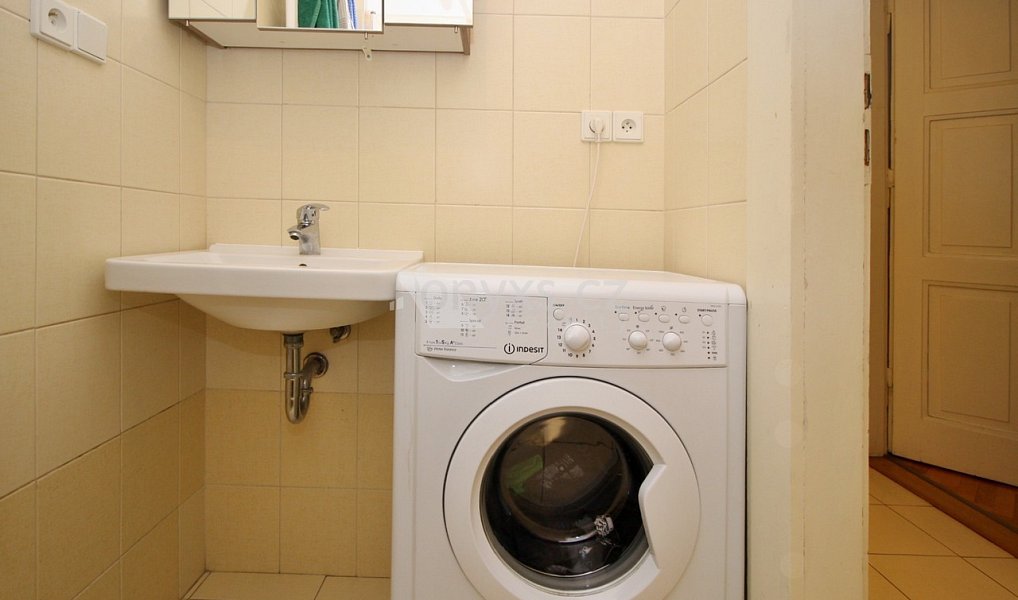 Prodej bytu 2+kk 42 m², Praha – náhled fotky 7