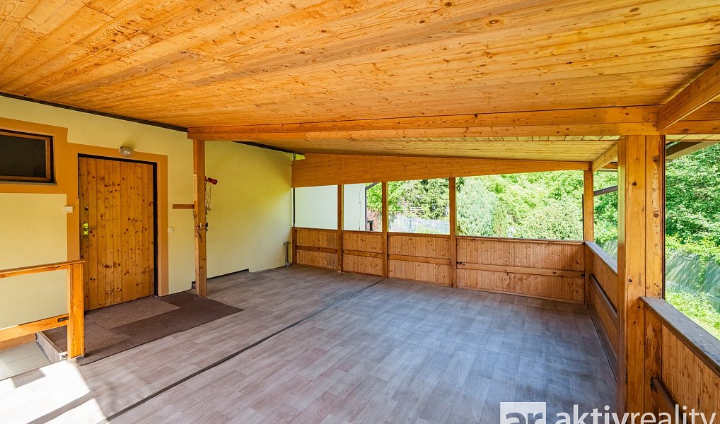 Prodej domu 150 m² s pozemkem 1 261 m², Mšeno – náhled fotky 12