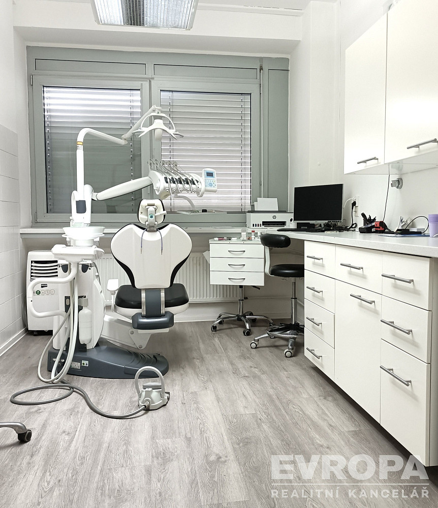 Pronájem komerčního objektu (jiného typu) 14 m²