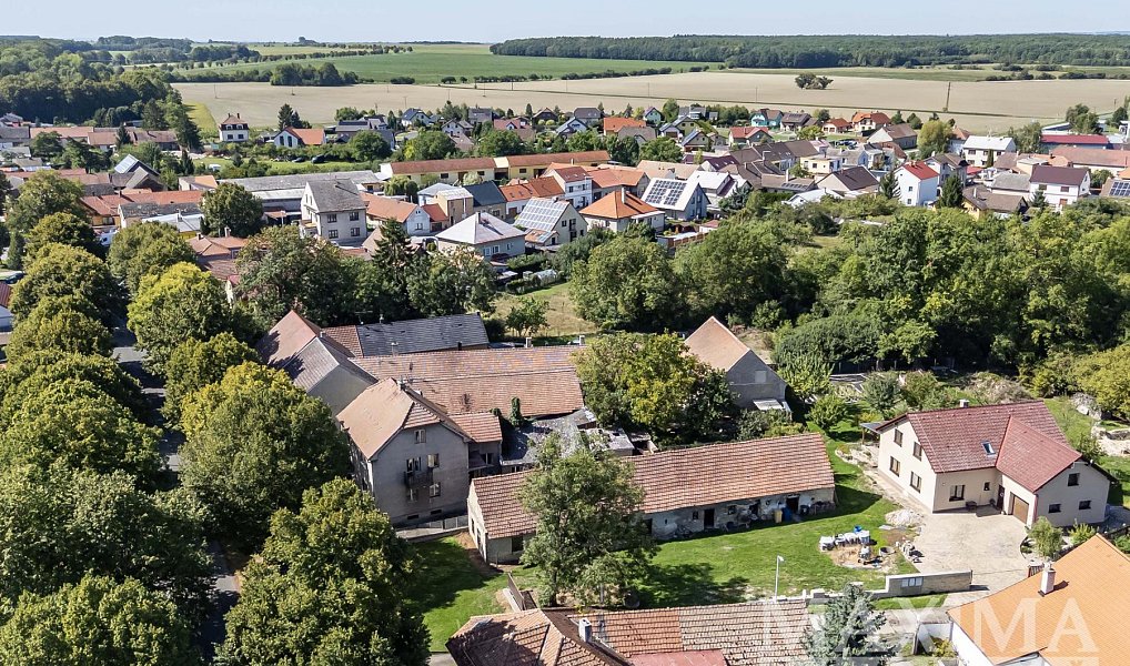 Prodej domu 244 m² s pozemkem 503 m², Městec Králové – náhled fotky 30