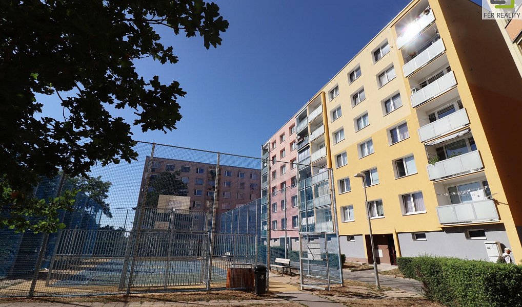 Prodej bytu 2+1 64 m², Roudnice nad Labem – náhled fotky 2