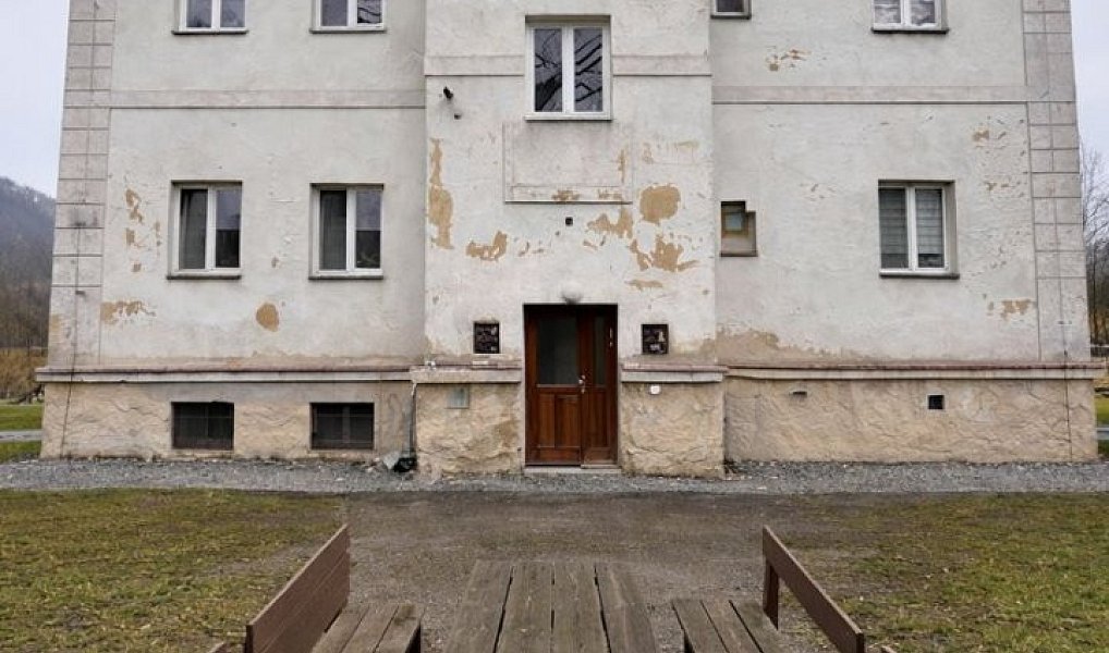 Prodej bytu 2+1 109 m², Velké Březno – náhled fotky 3