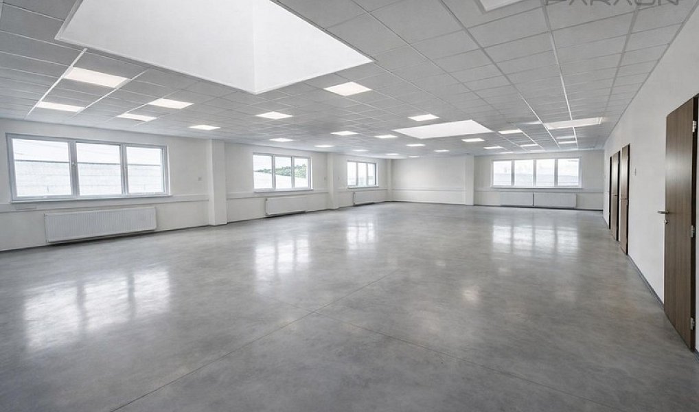 Pronájem skladovacích prostor 1 100 m², Praha – náhled fotky 3