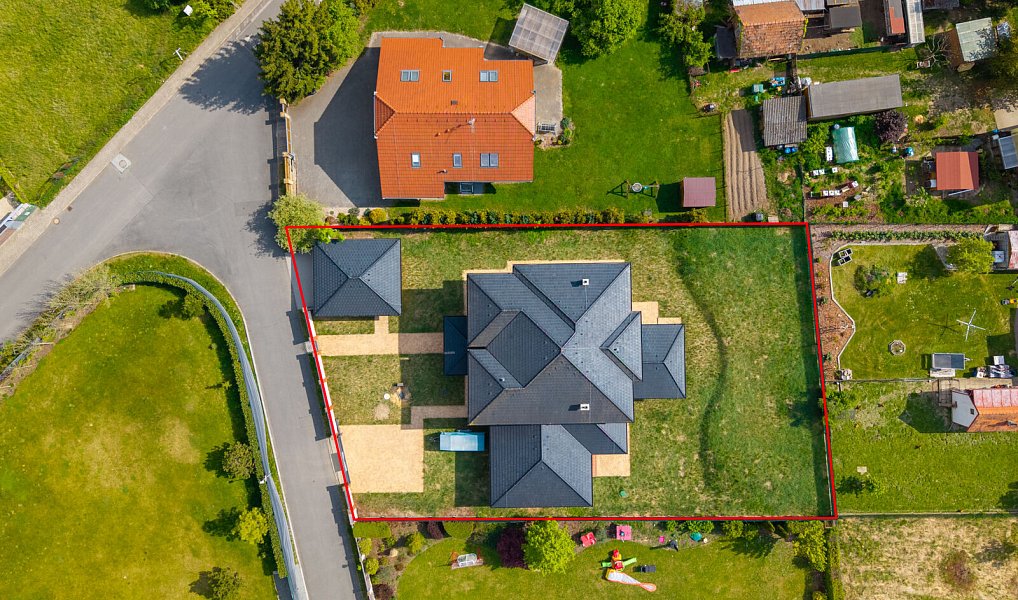 Prodej domu 363 m² s pozemkem 1 608 m², Jesenice – náhled fotky 43