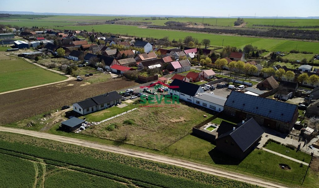 Prodej stavebního pozemku 1 732 m², Droužkovice – náhled fotky 8