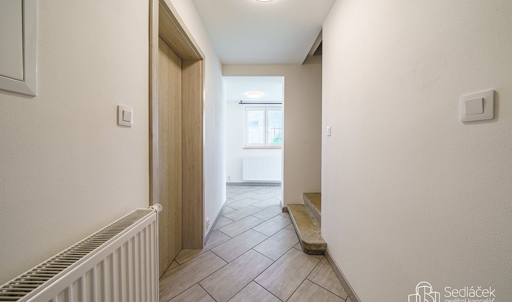 Prodej domu 150 m² s pozemkem 769 m², Kaceřov – náhled fotky 4