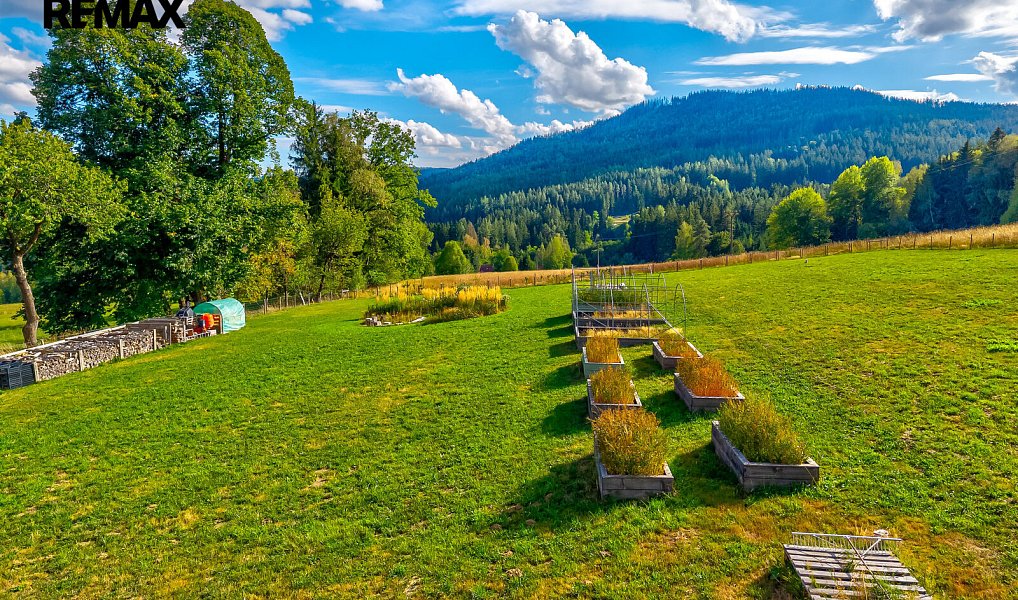 Prodej stavebního pozemku 1 749 m², Vyšší Brod – náhled fotky 12
