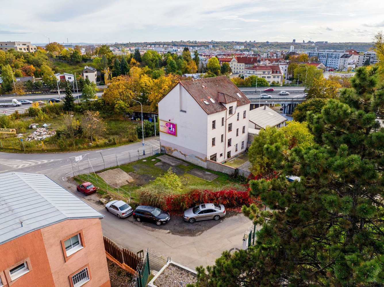 Pronájem komerčního pozemku 559 m² – fotografie 4
