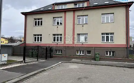 Prodej nájemního domu, činžáku 700 m², Koksární, Ostrava - Přívoz