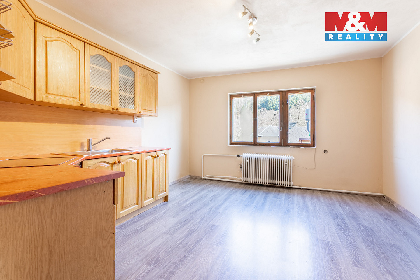 Prodej domu 156 m² s pozemkem 872 m² — photo 2