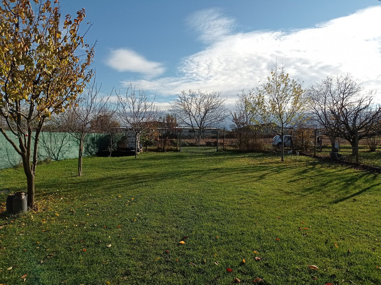 Prodej stavebního pozemku 1 285 m² – fotografie 2