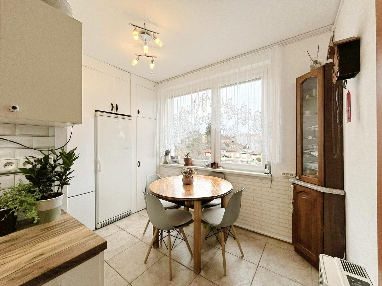 Pronájem bytu 2+1 55 m² — photo 3
