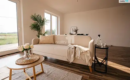 Prodej domu 125 m² s pozemkem 266 m², V průhonu, Zvěřínek, okres Nymburk