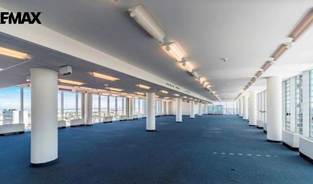 Pronájem kanceláře 270 m², Praha – náhled fotky 2