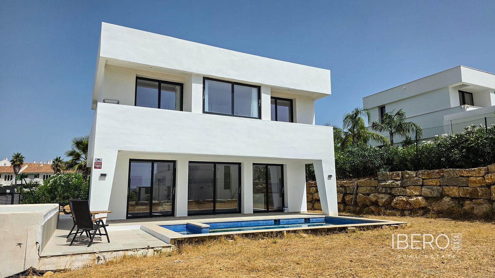 Prodej domu 218 m² s pozemkem 581 m²
