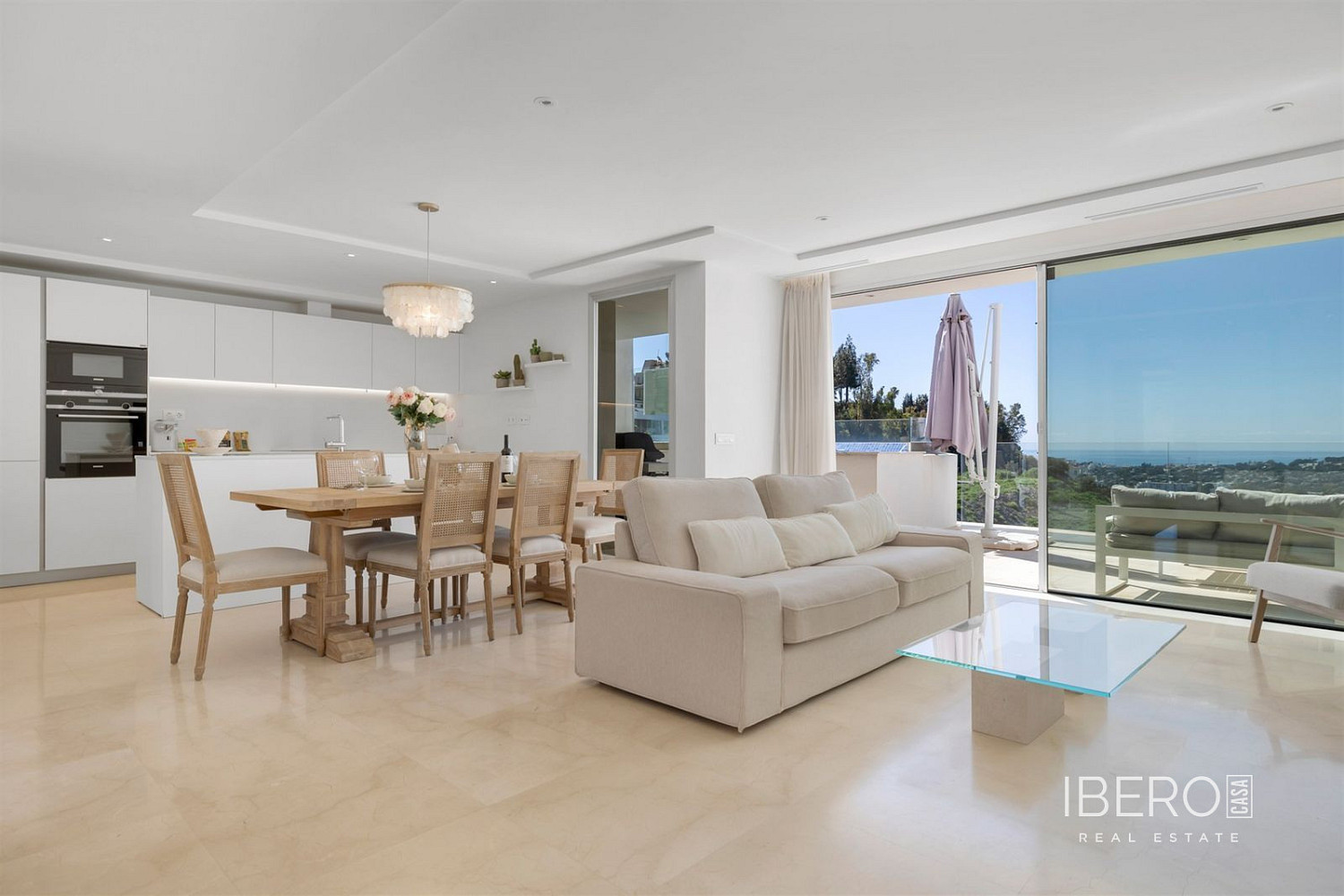 Piso 3+kk – Marbella, Nueva Andalucía - Más