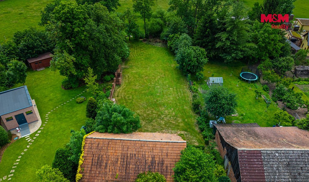 Prodej stavebního pozemku 824 m², Kněžmost – náhled fotky 4