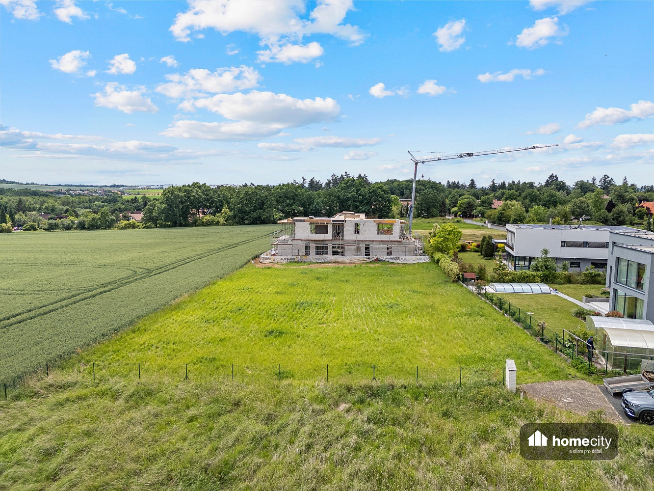 Prodej stavebního pozemku 1 955 m² – fotografie 2