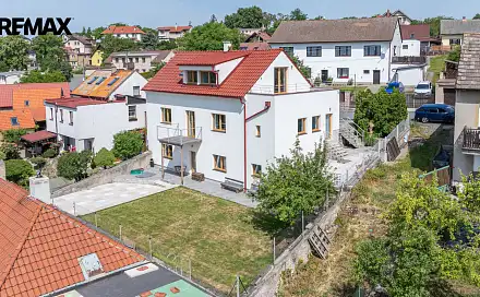 Pronájem domu 203 m² s pozemkem 572 m², Dolejší, Kosoř, okres Praha-západ