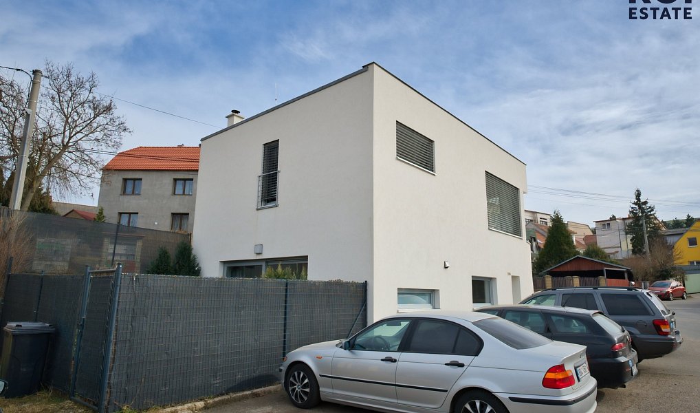 Prodej domu 140 m² s pozemkem 133 m², Rosice – náhled fotky 9