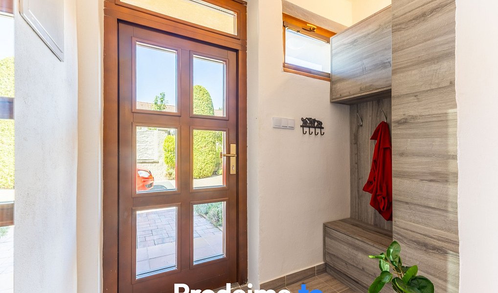 Prodej domu 144 m² s pozemkem 404 m², Suchohrdly – náhled fotky 10