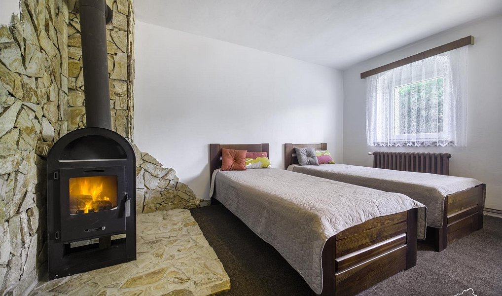 Prodej domu 240 m² s pozemkem 721 m², Loučná pod Klínovcem – náhled fotky 13