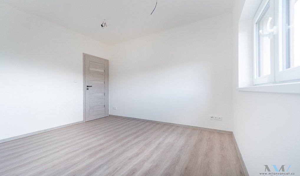 Prodej domu 110 m² s pozemkem 255 m², Březnice – náhled fotky 10