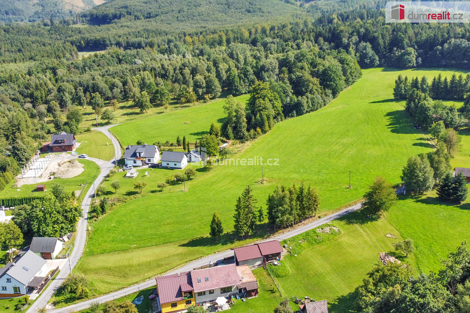 Prodej stavebního pozemku 3 406 m²