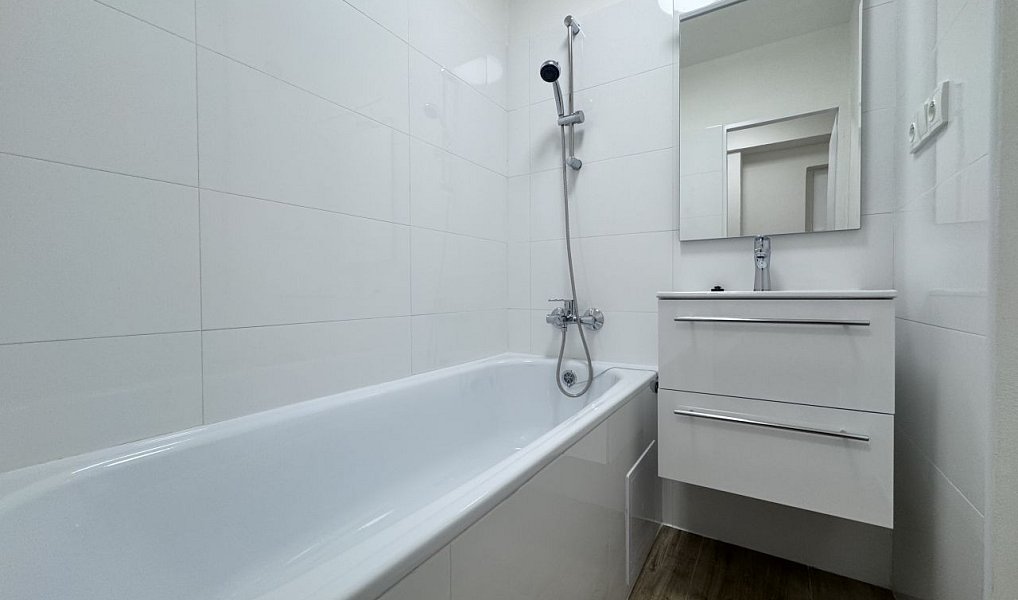 Pronájem bytu 2+kk 41 m², Ostrava – náhled fotky 8